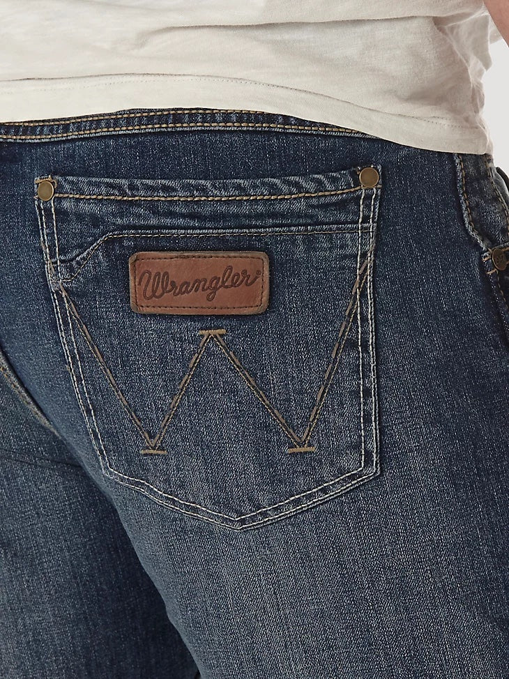 Wrangler® Retro® Men's Slim Fit Bootcut Jean