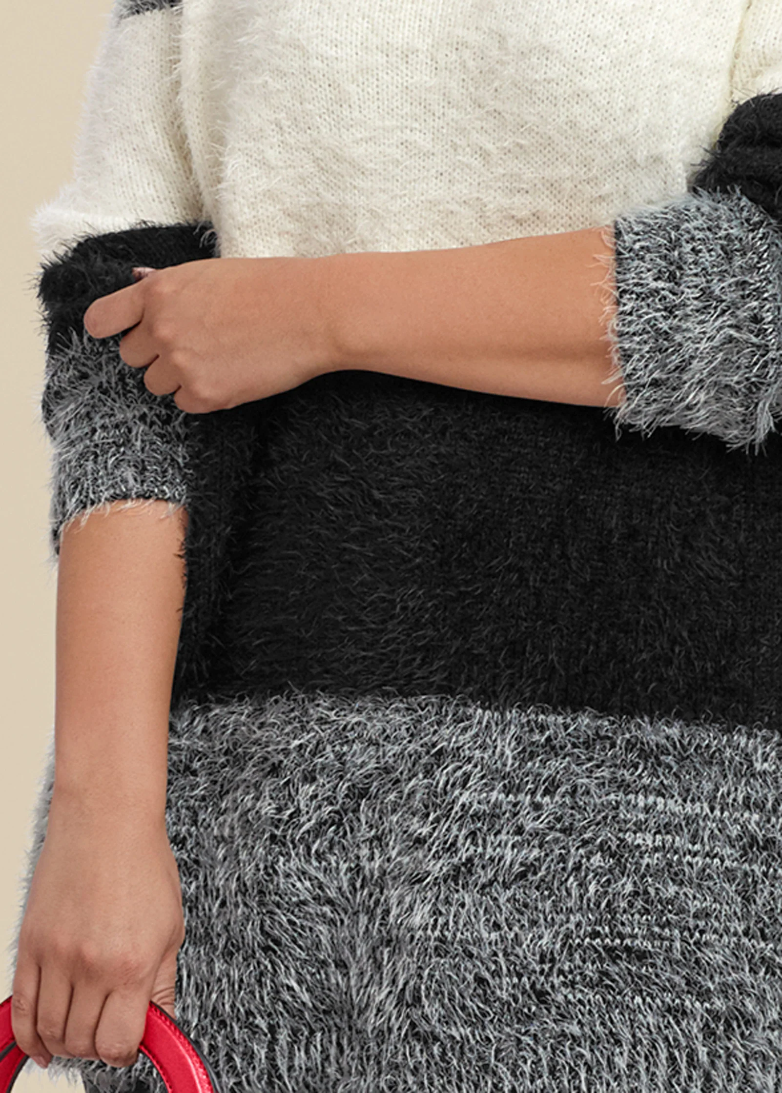 Striped cozy sweater - Black Multi