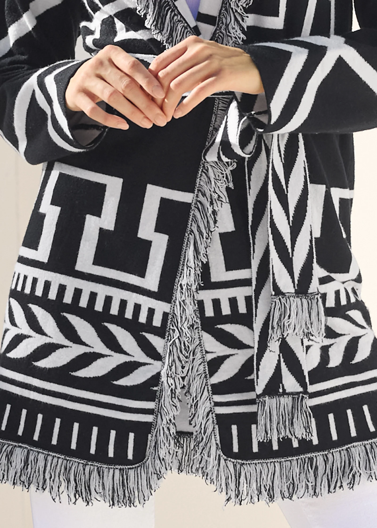 Fringe belted cardigan  - Black & White