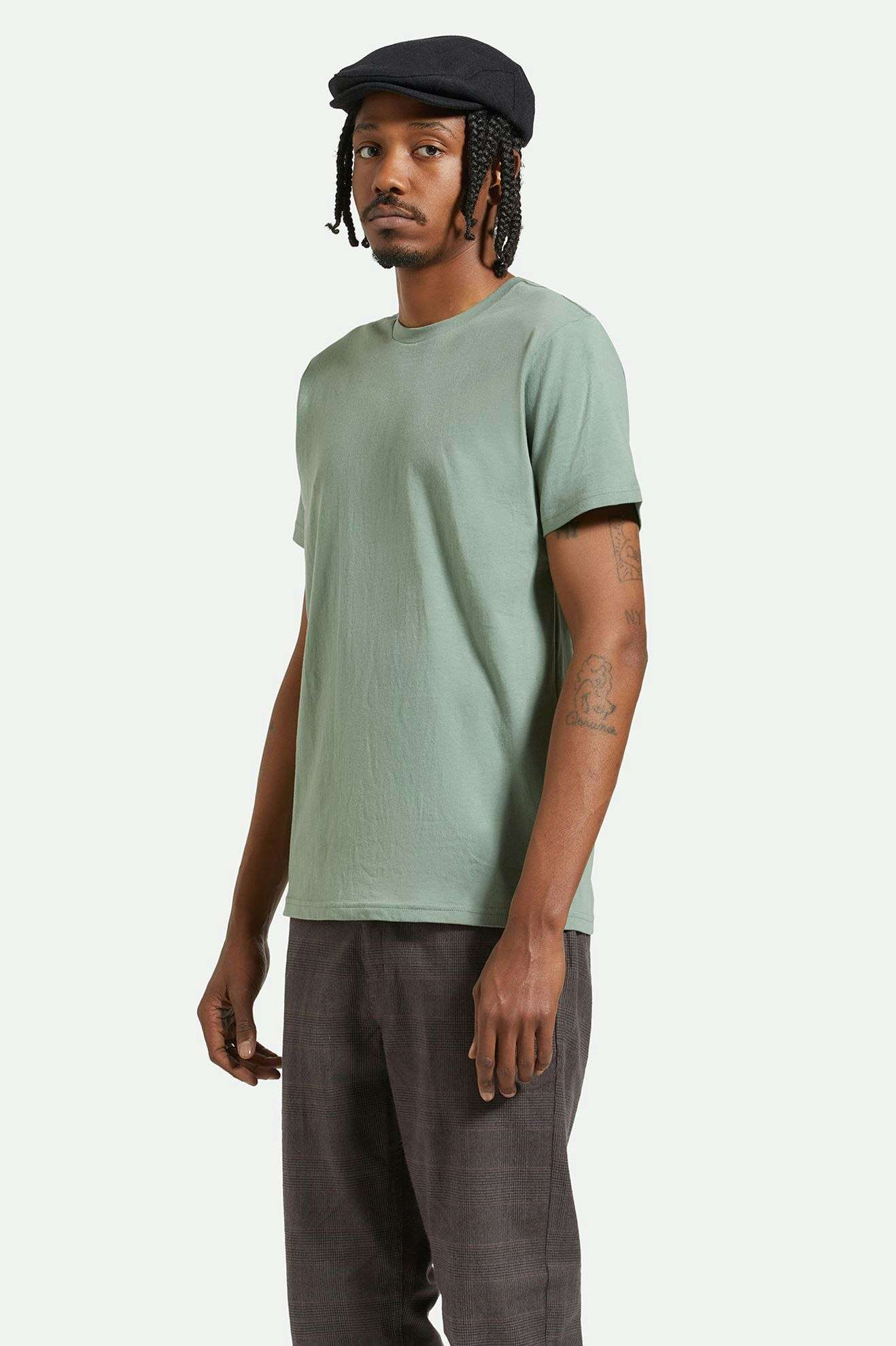 Premium Cotton S/S Tailored T-Shirt - Laurel Wreath