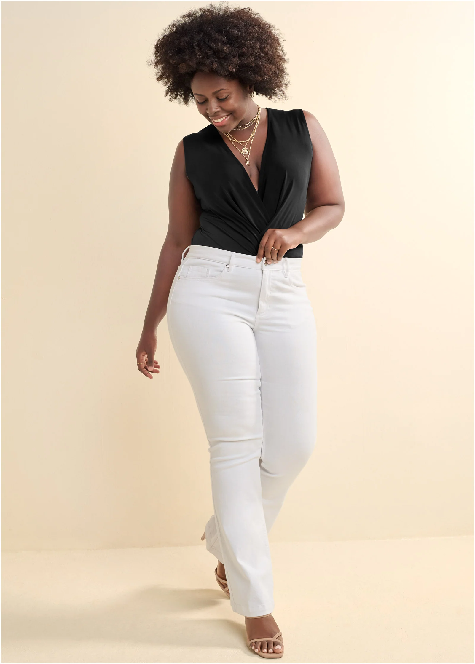 Plunging neckline bodysuit - Black