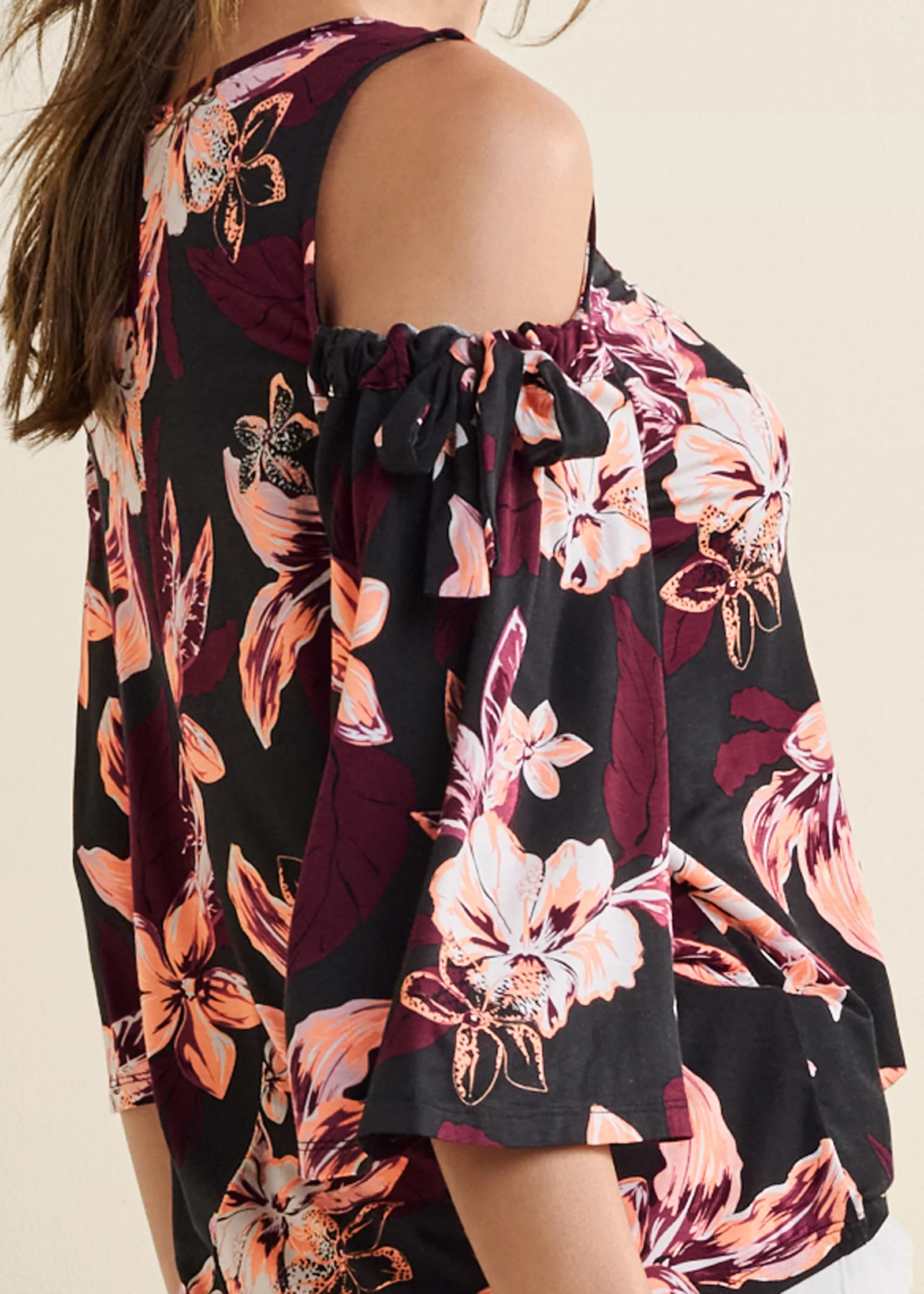 Printed cold-shoulder top - Black Multi