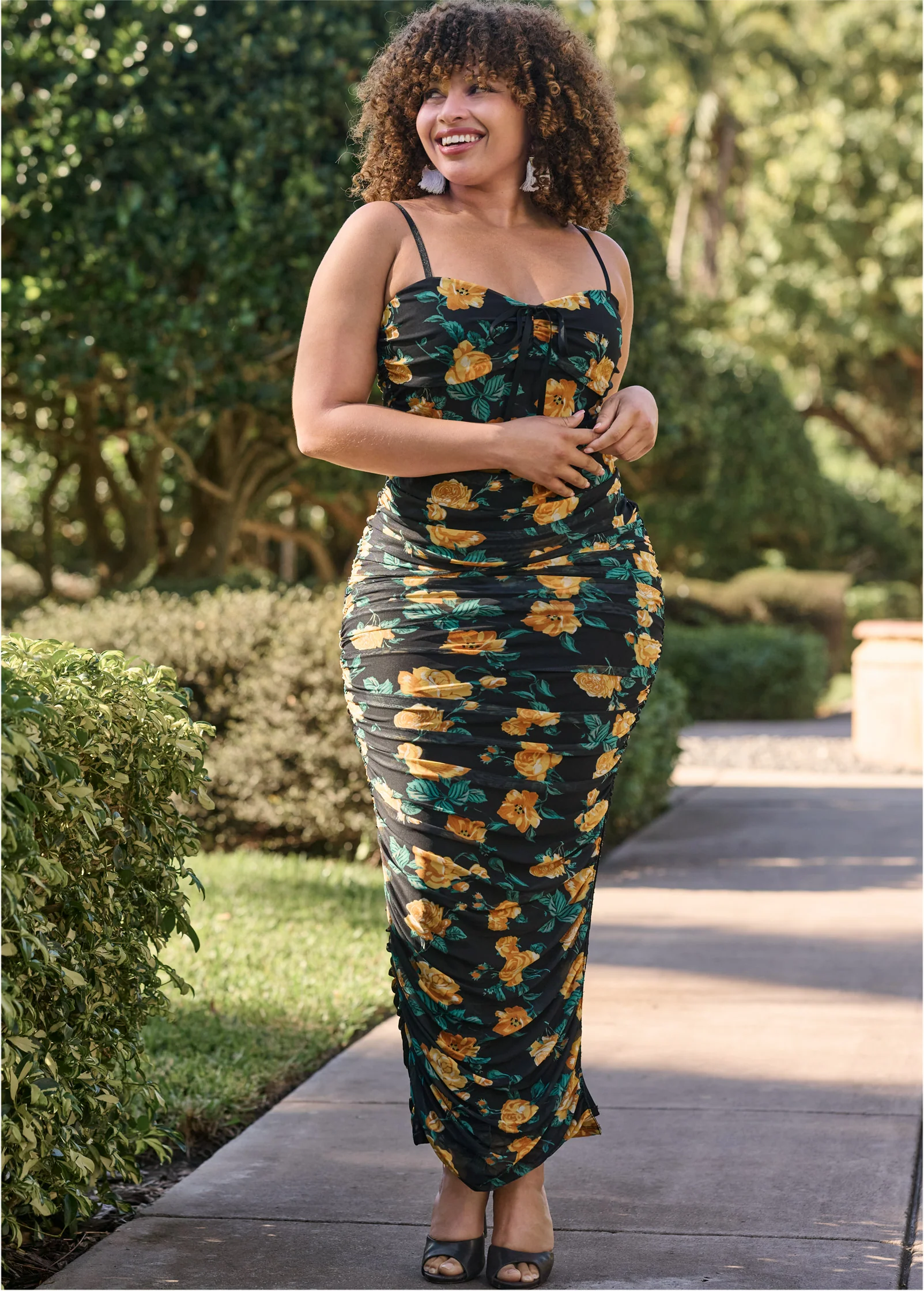 Floral ruched bodycon dress - Black Multi