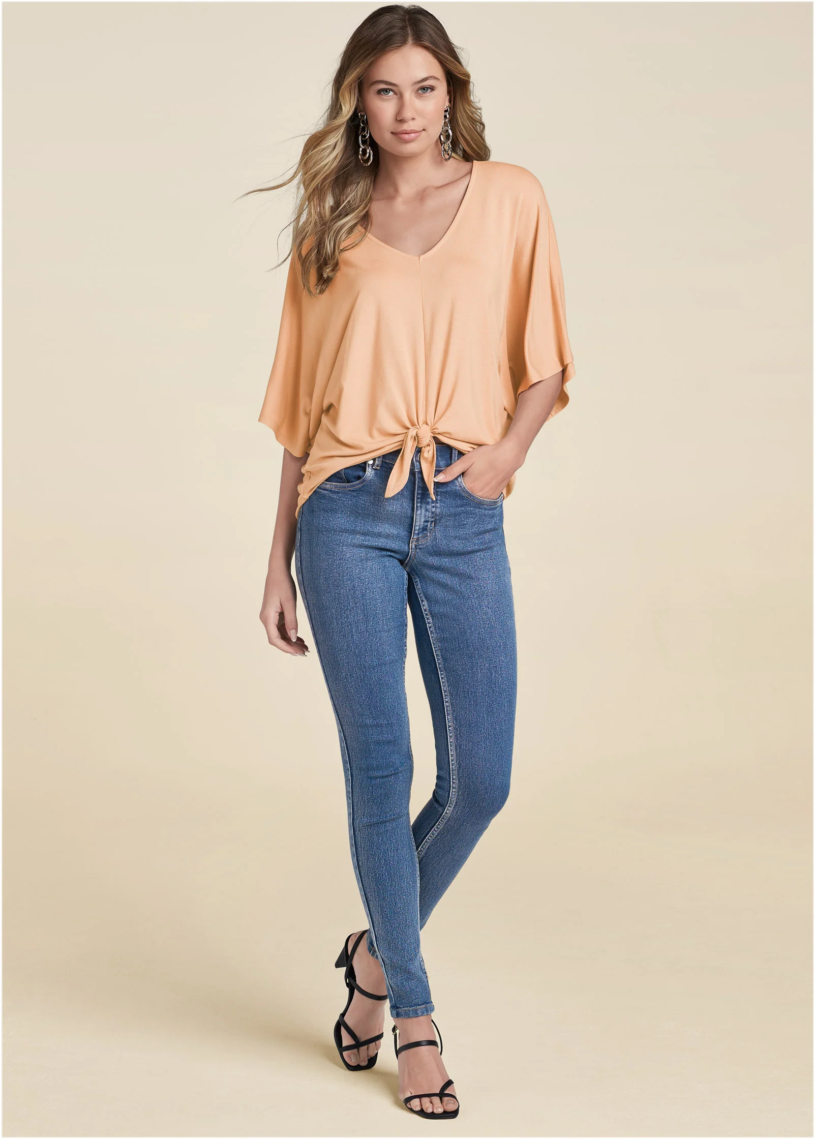 Knot twist V-neck tee - Blush