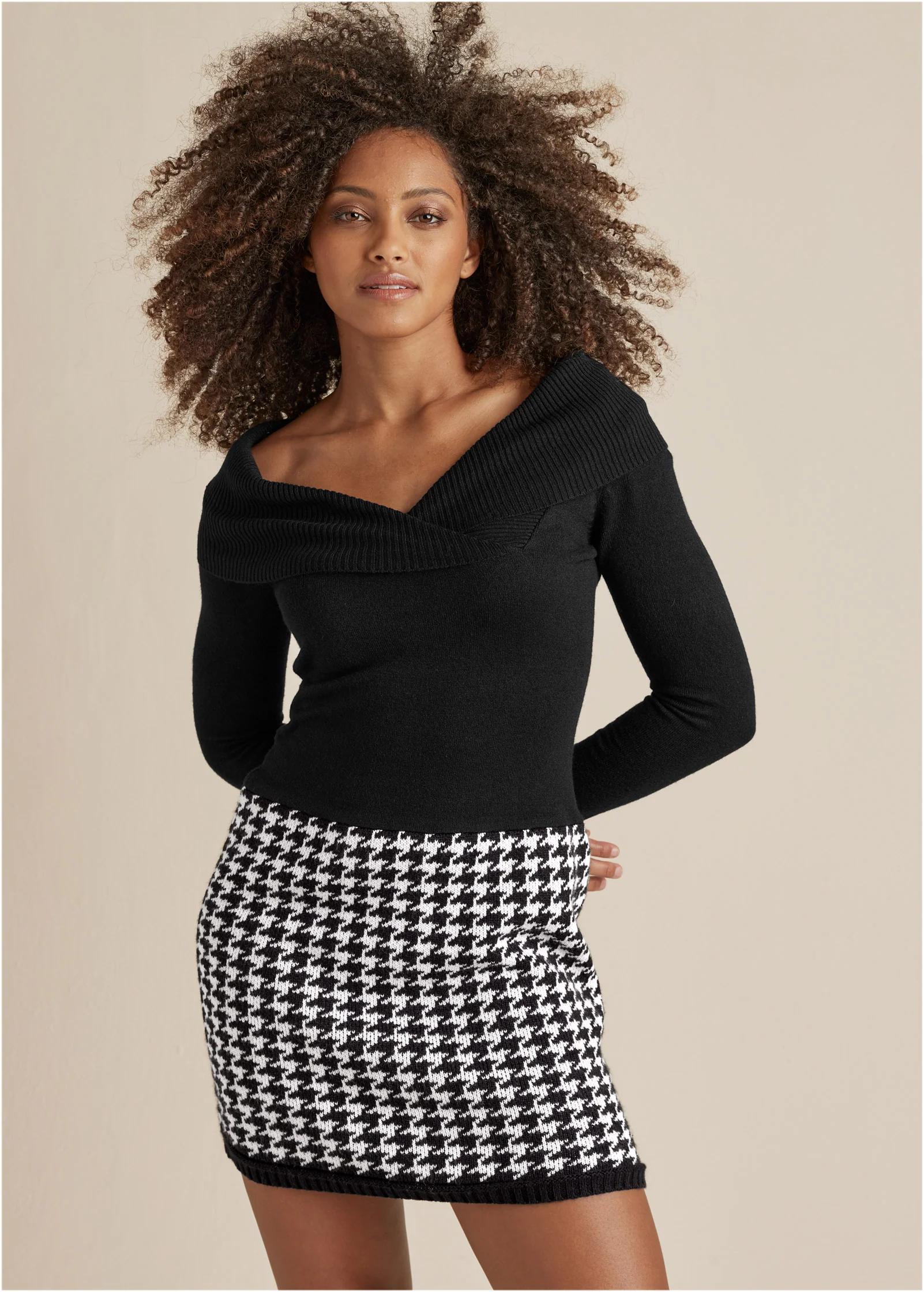 Printed sweater dress - Black Multi