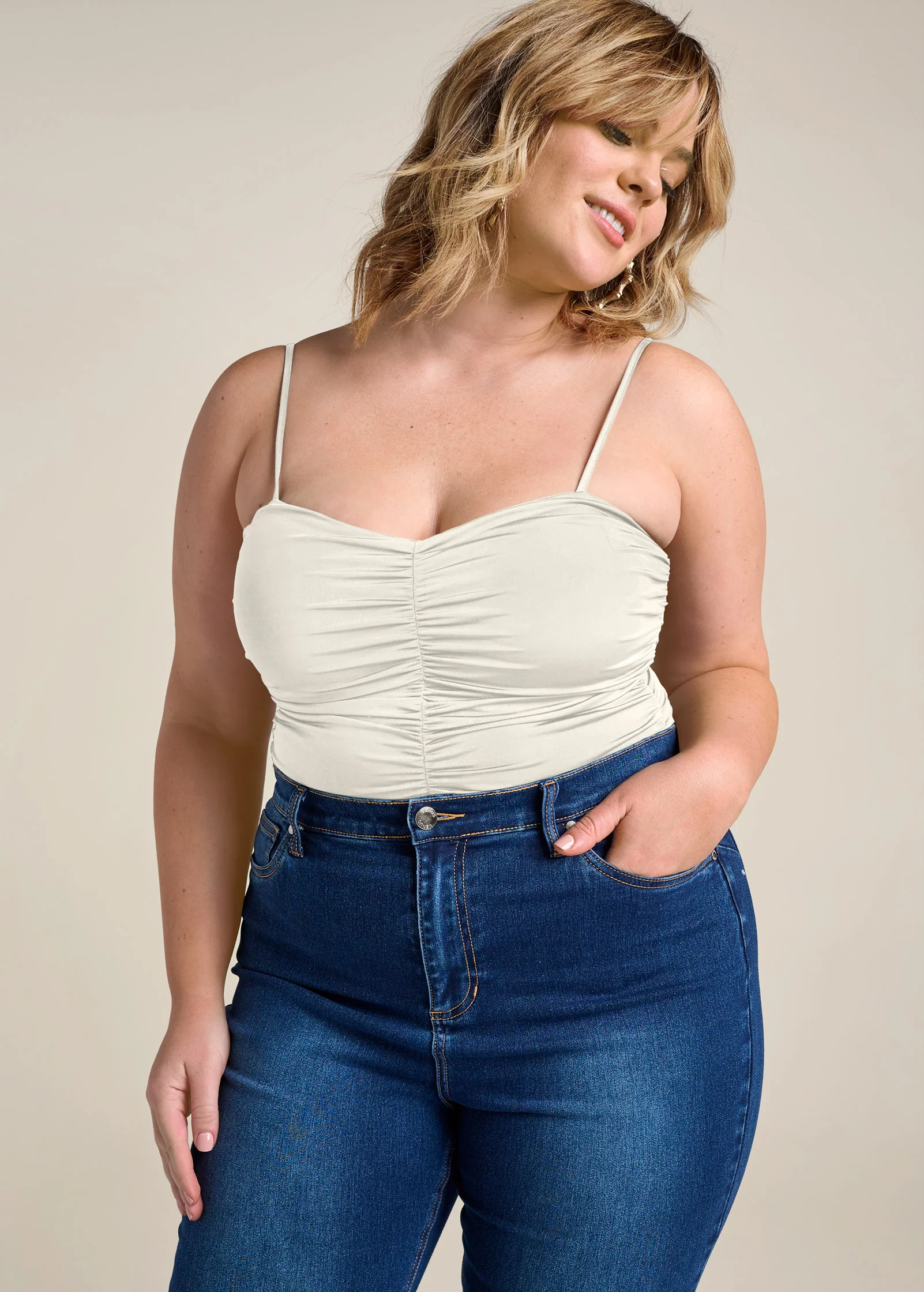 Shape Embrace ruched bodysuit - Off White