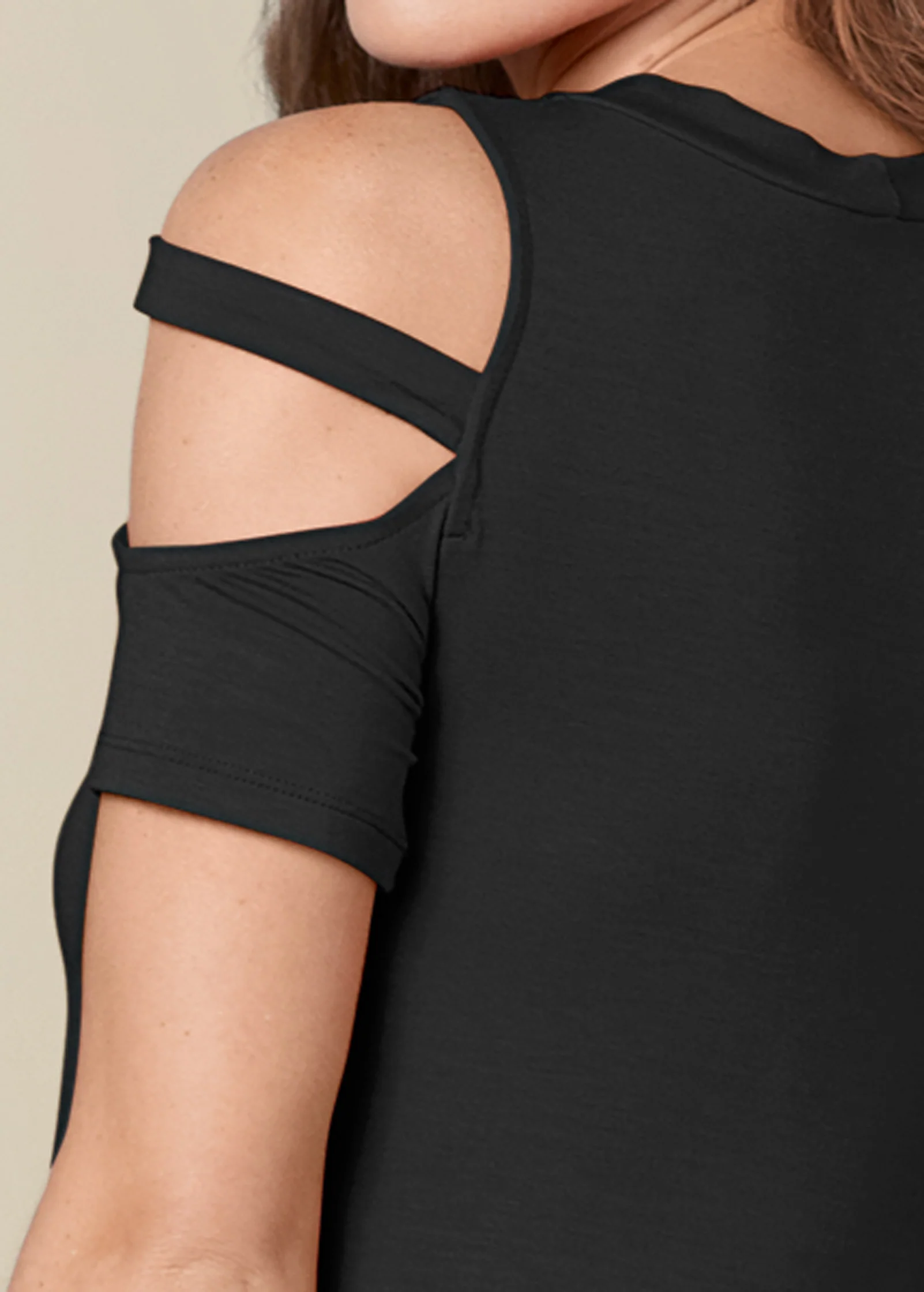 Twisted knot detail top - Black