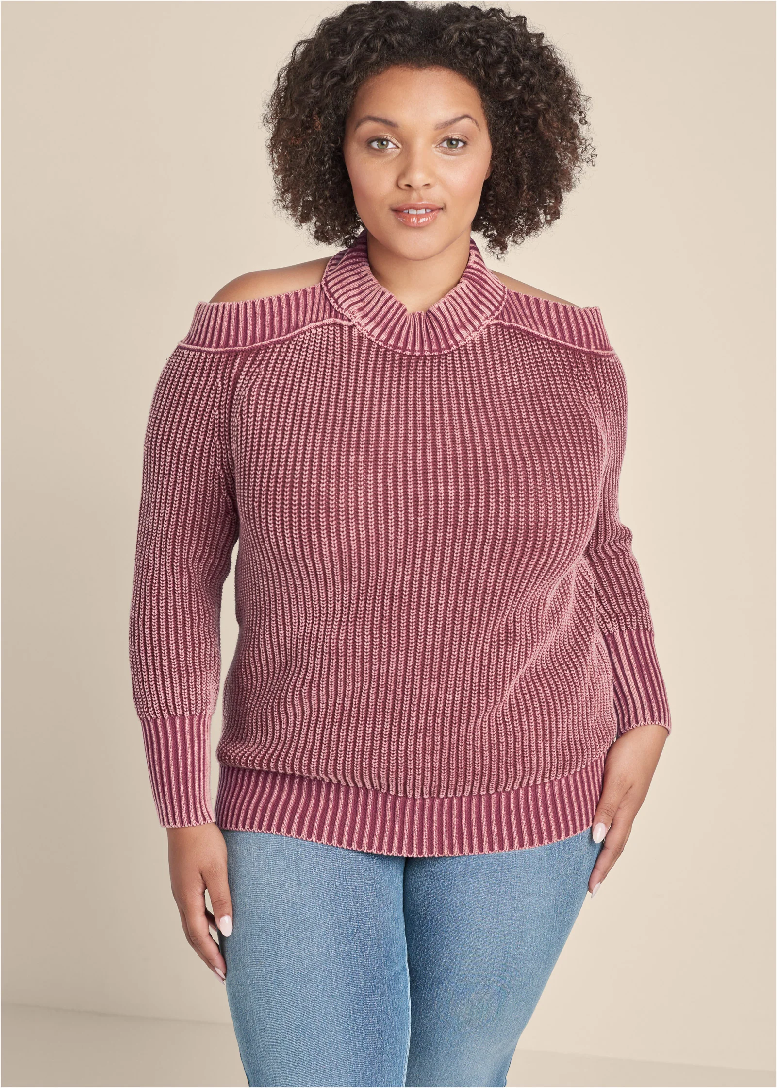 Cold shoulder mock neck sweater - Pink