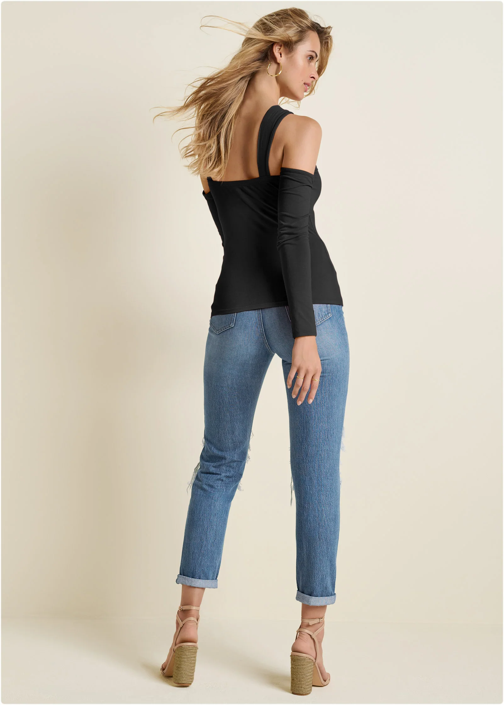 Cold-shoulder long sleeve top - Black