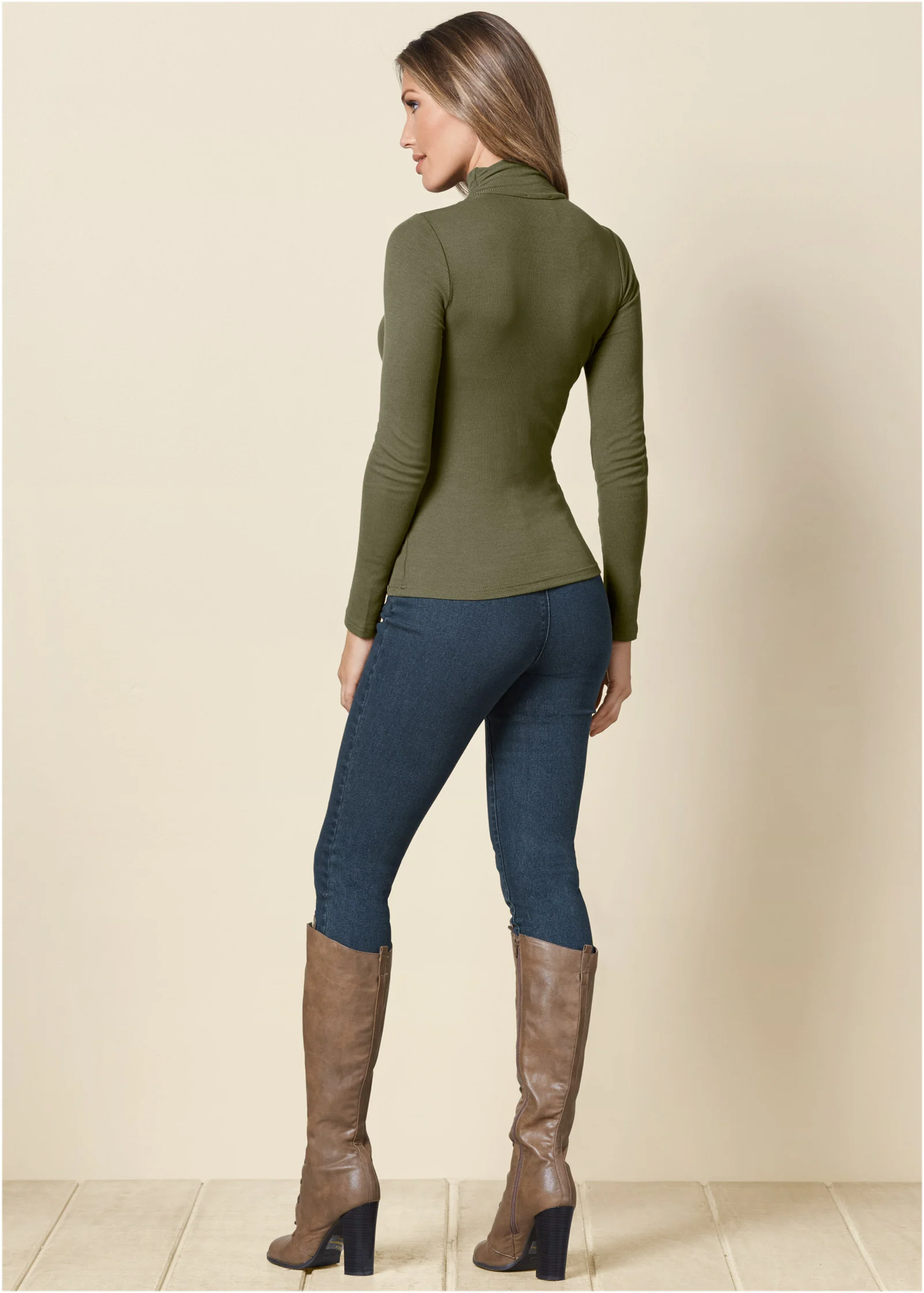Cutout mock-neck top - Olive
