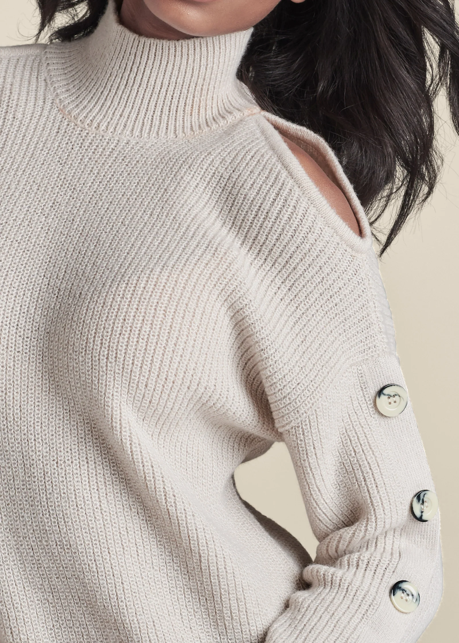 Cold-shoulder sweater - Cream