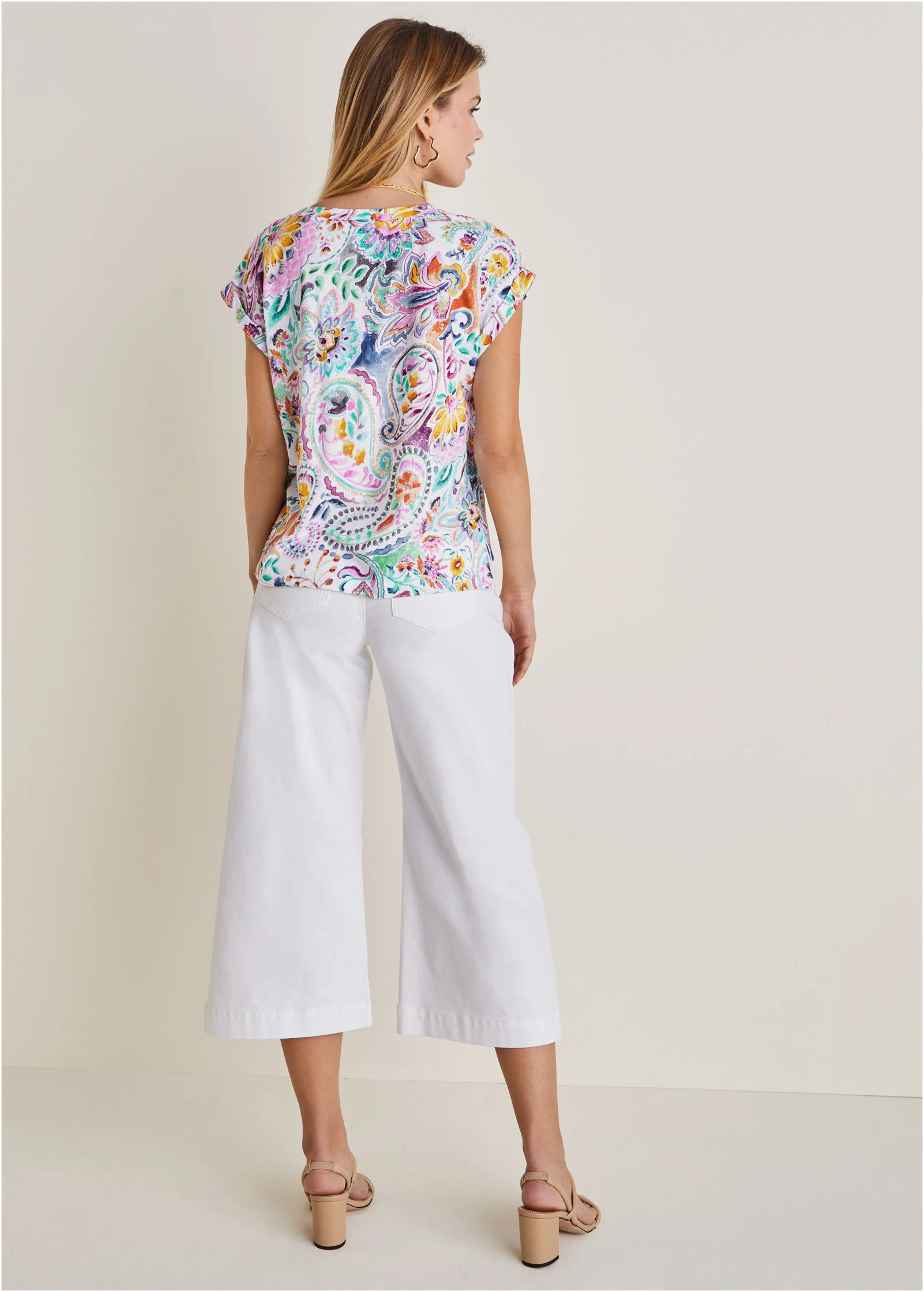 Scoop Neck Tee - Fiesta Floral