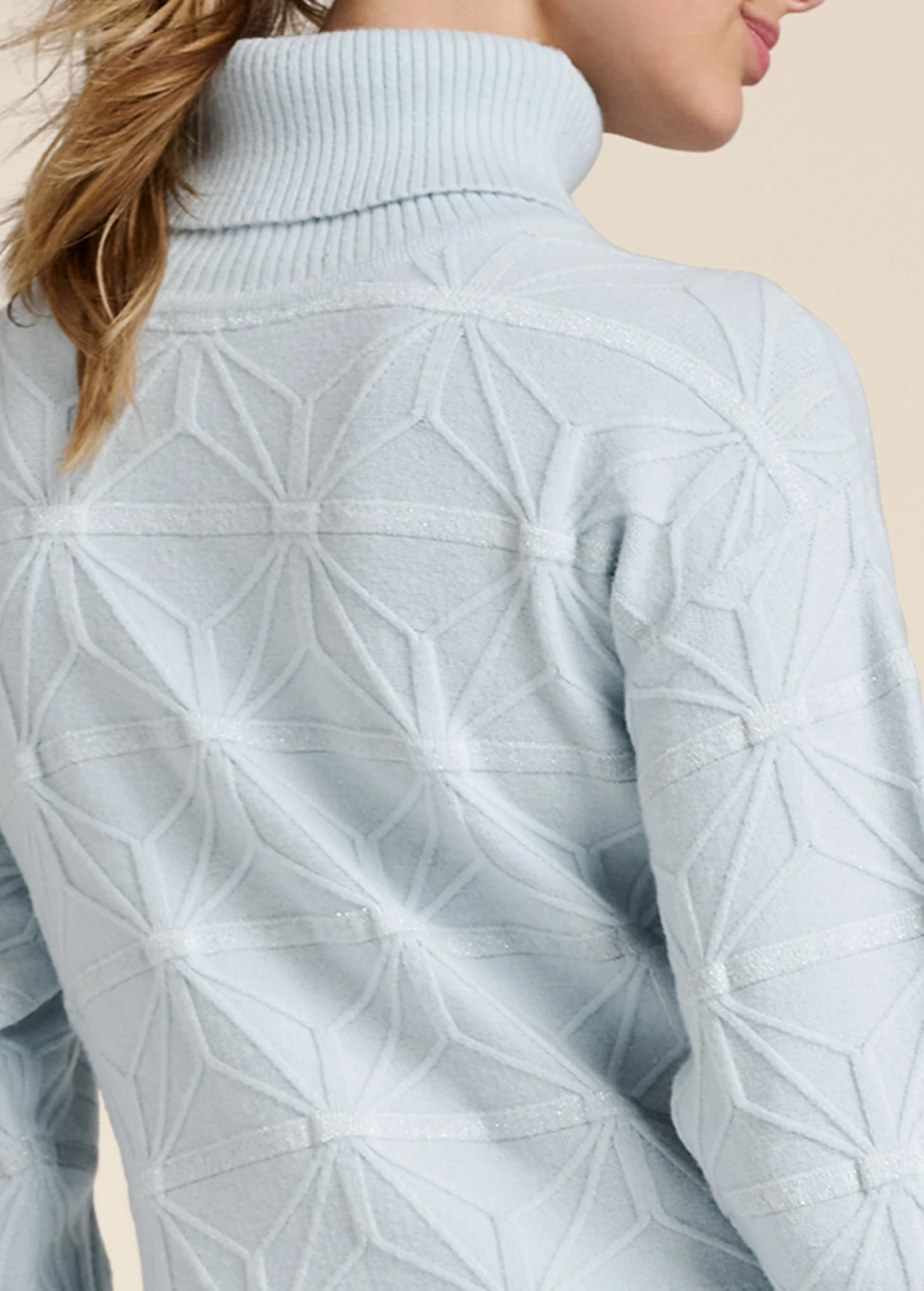 Diamond cable turtle neck sweater - Light Blue