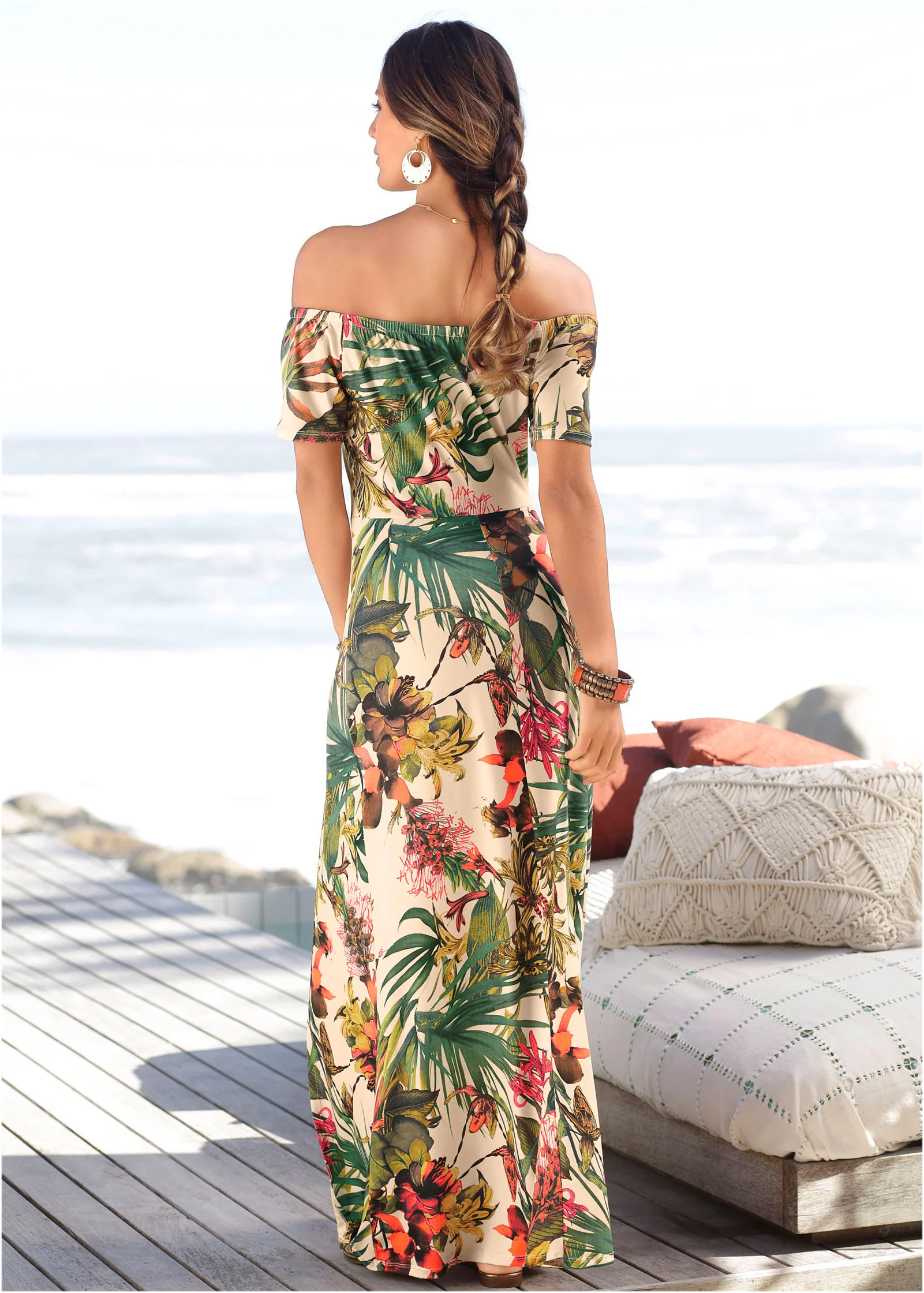 Off-the-shoulder maxi dress - White Multi