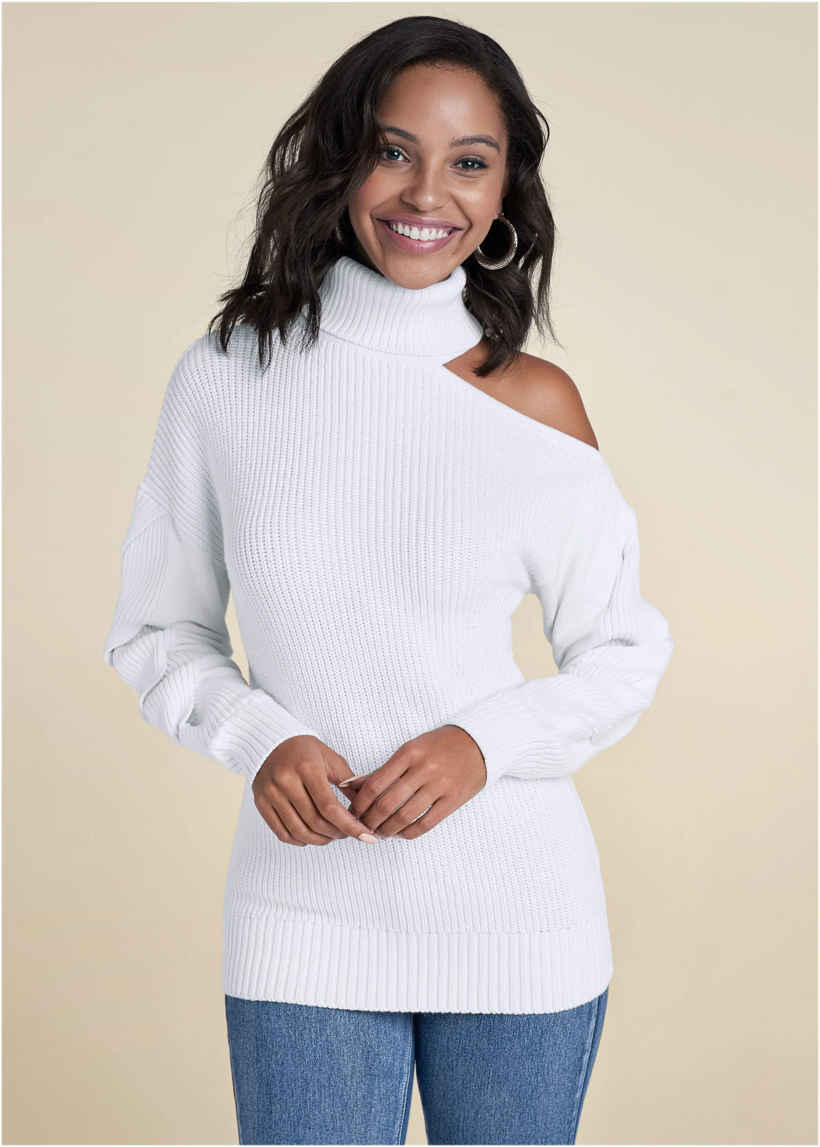 Cutout shoulder turtleneck - White