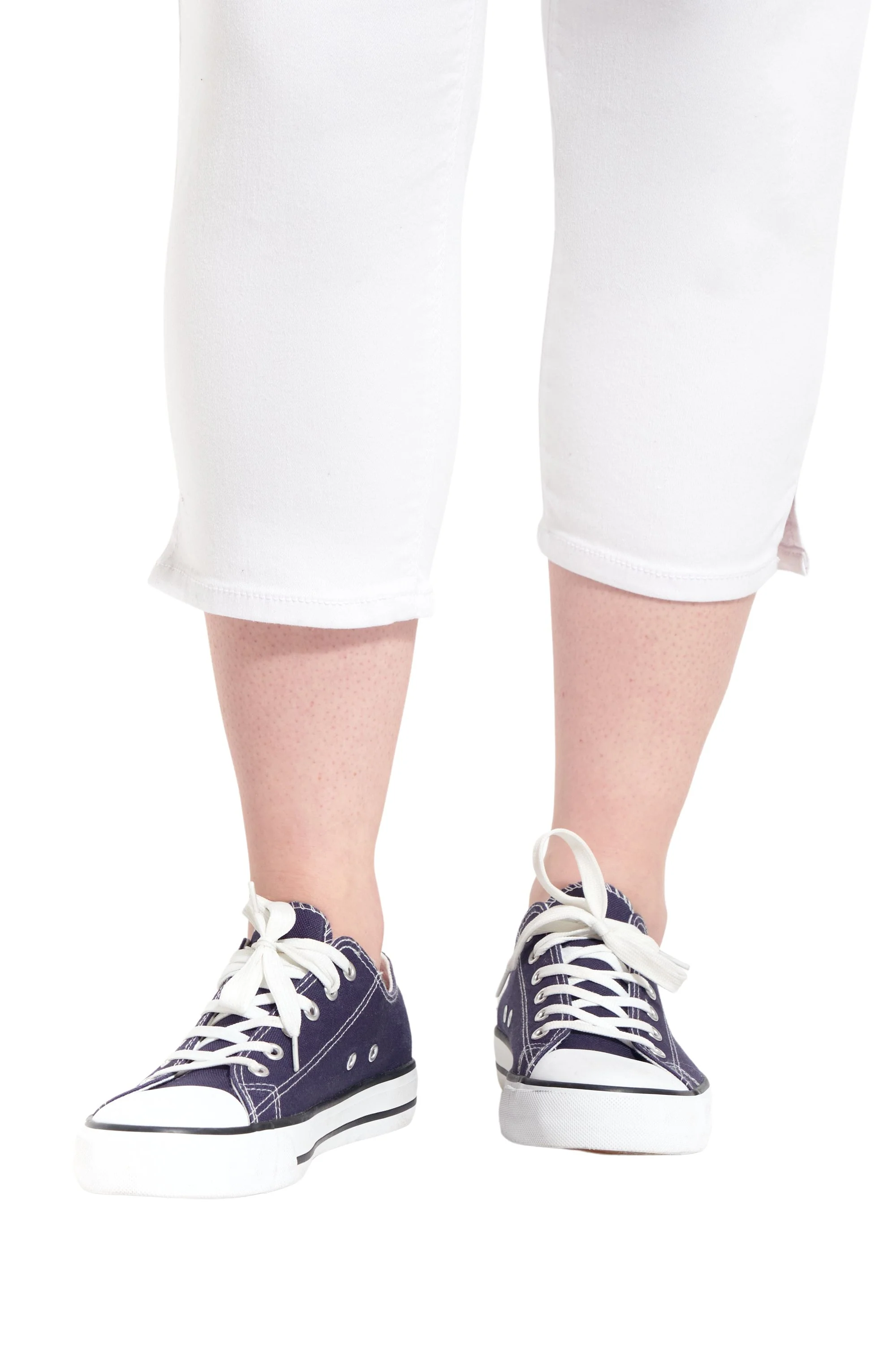 Plus Butter Crop Skinny with Side Slit in White