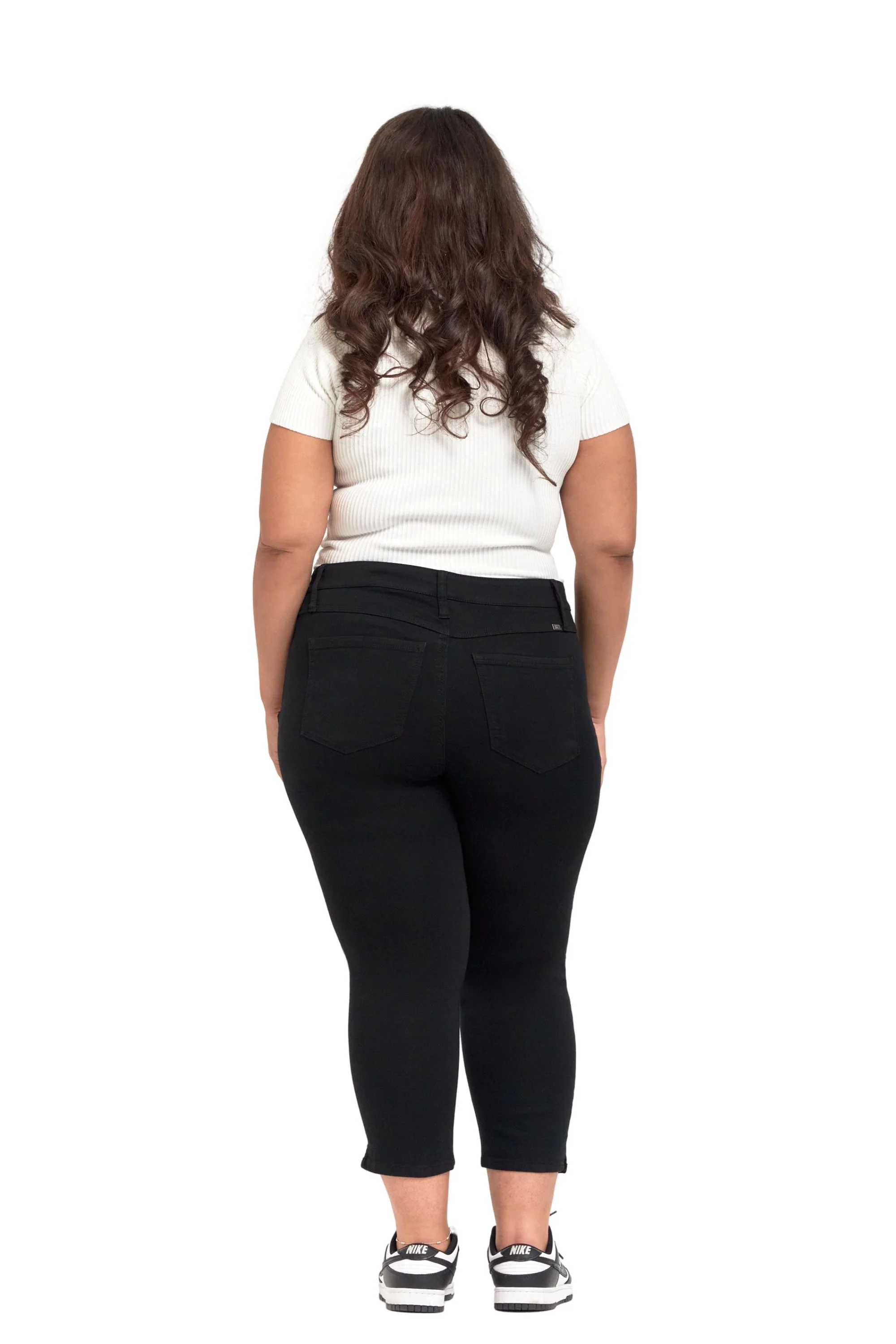 Plus Silk Capri with Side Slit in Black