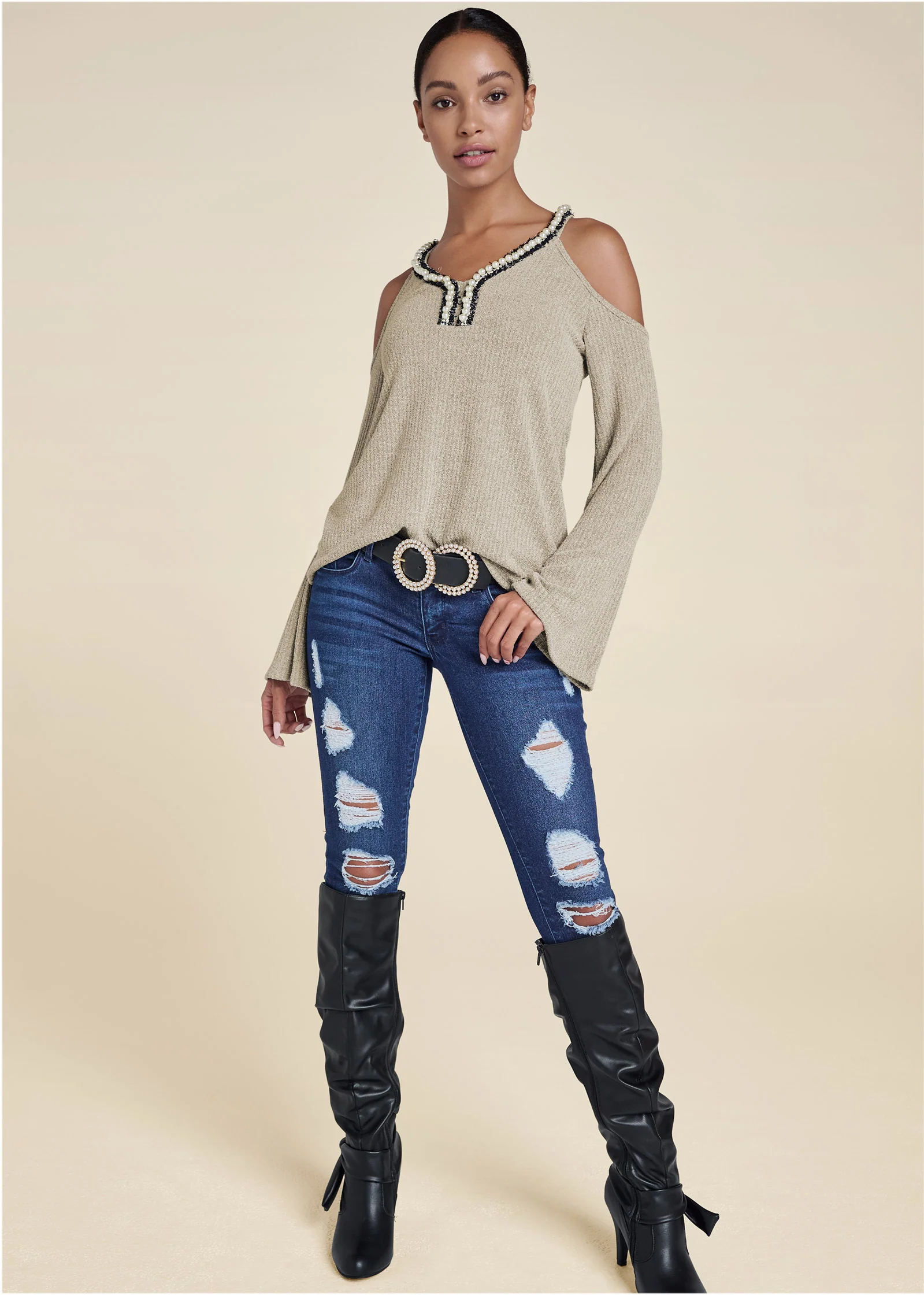 Pearl trim bell sleeve top - Grey