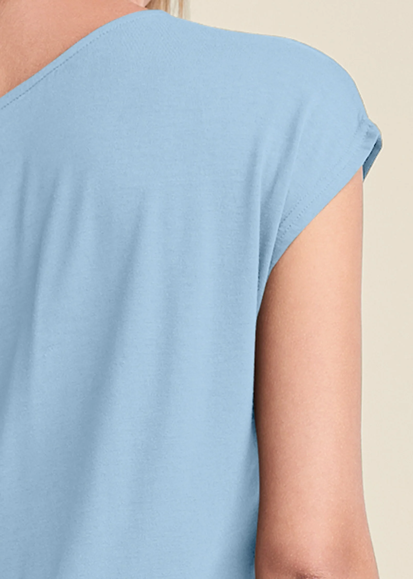 Casual tee - Light Blue