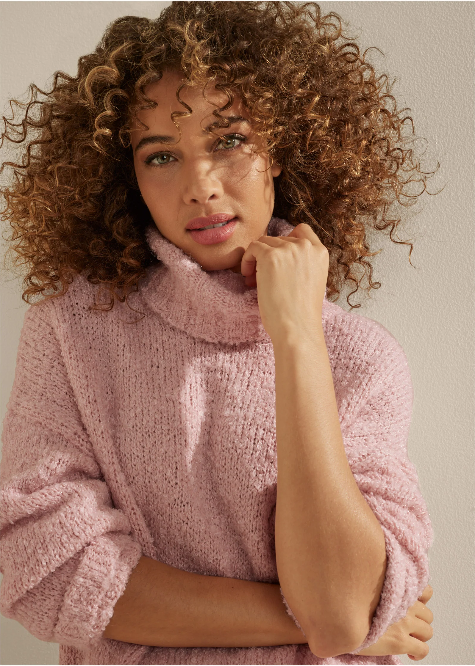 Oversize turtleneck sweater - Pink