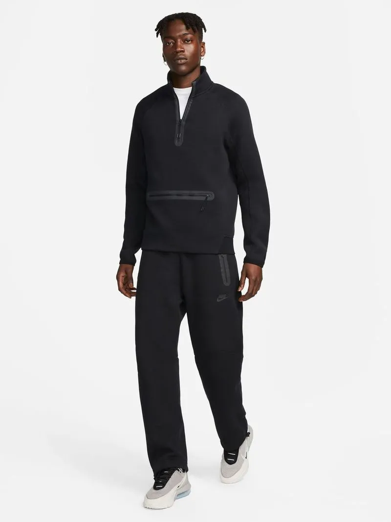 Nike Men's Tech Fleece1/2-Zip Black Sweatshirt