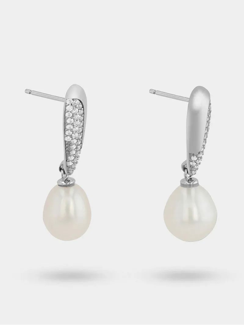 Sterling Silver Freshwater Pearl Women’s Fluid Earrings