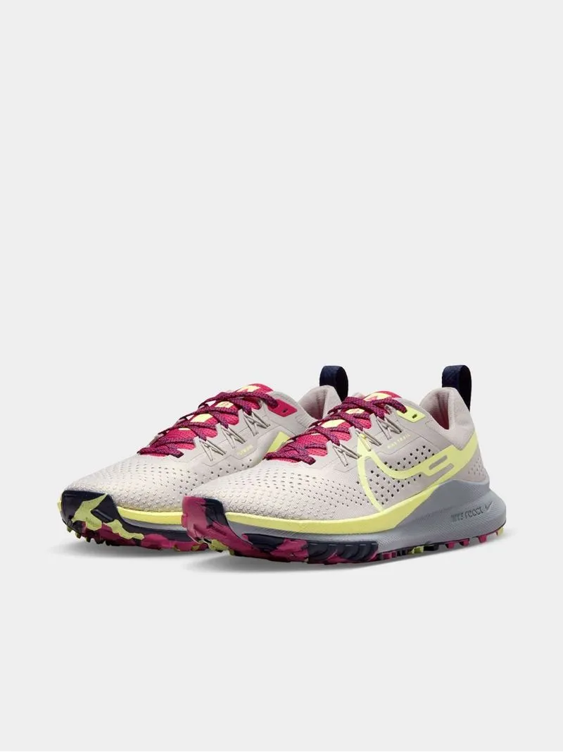 Womens Nike React Pegasus Trail 4 Platinum Trail Running Shoes