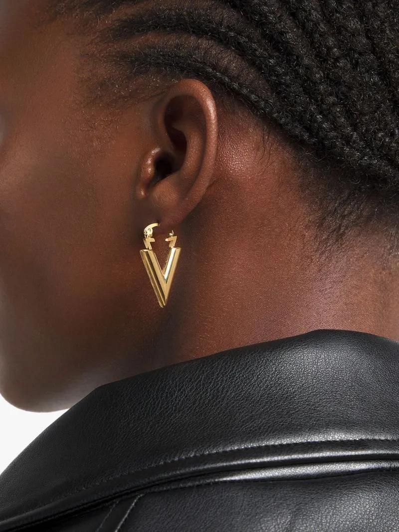 Stainless Steel 18ct Gold Plated Waterproof V-shaped Hinged Hoops