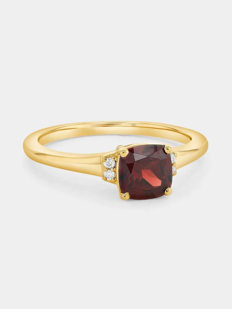 Yellow Gold Lab Grown Diamond & Garnet Cushion Ring