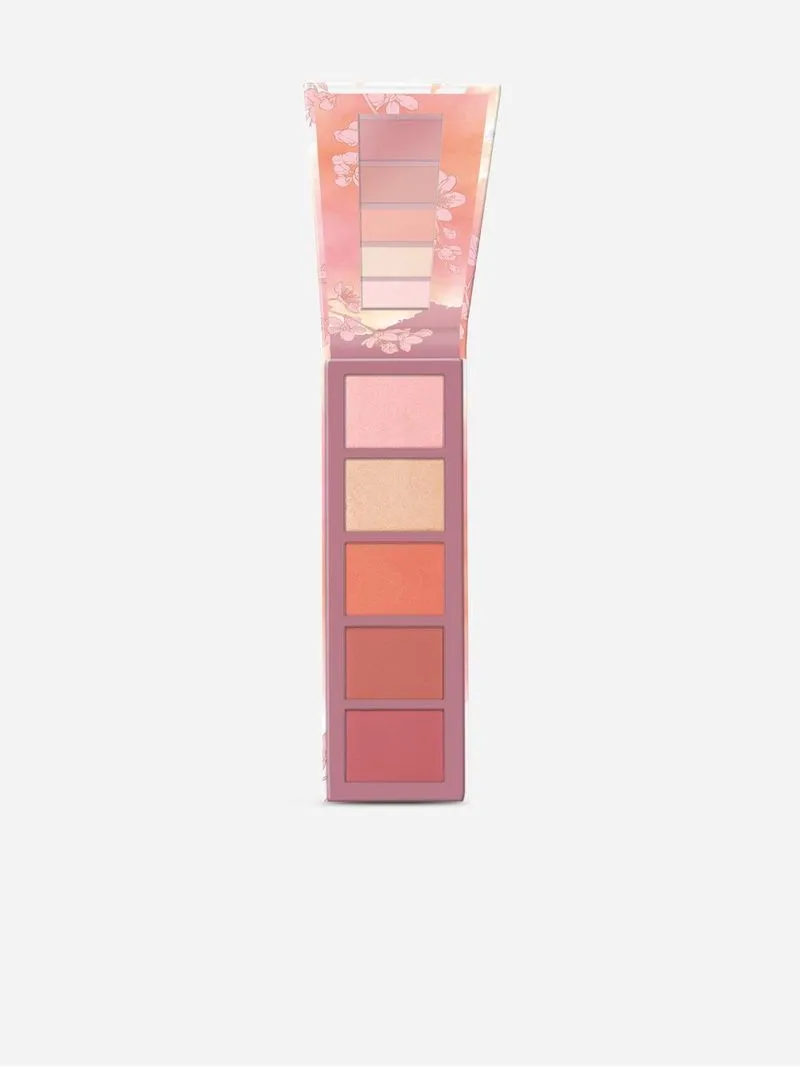 Essence Peachy Blossom Blush & Highlighter Palette