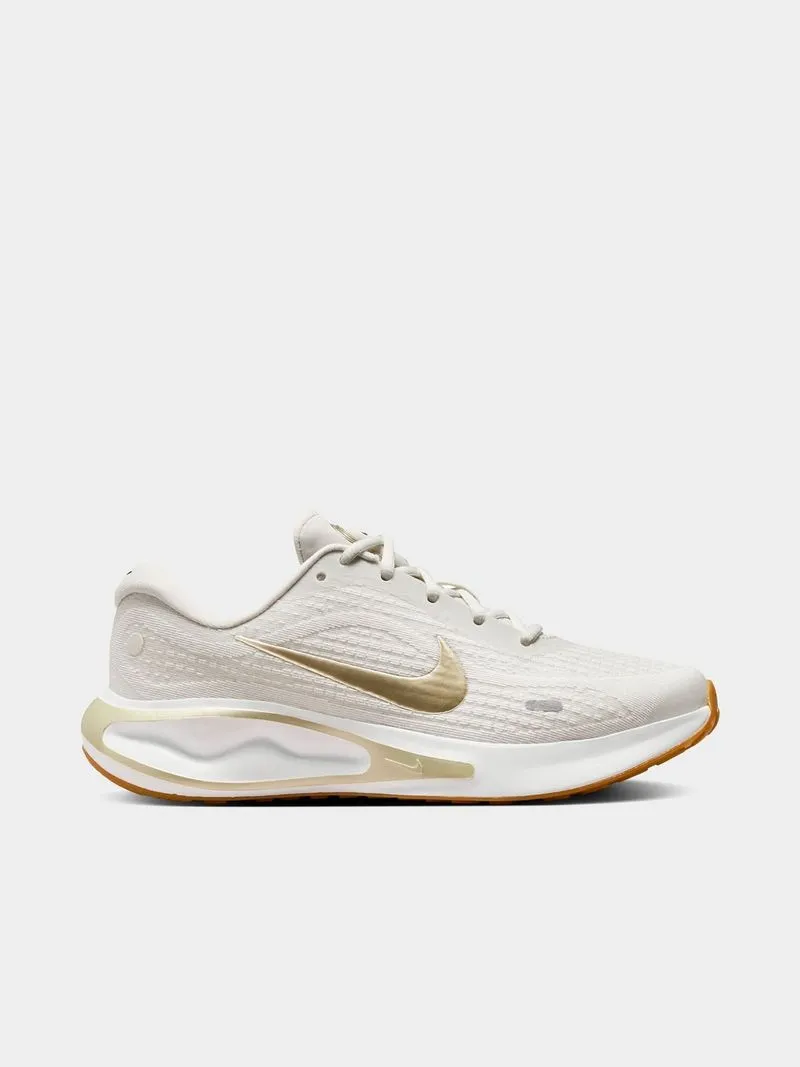 Women's Nike Journey Run Gum Light Brown/ Gold Running Shoes