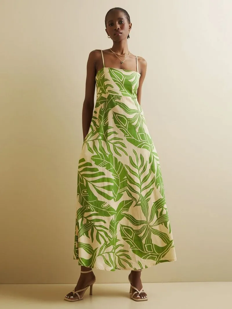 Iconography Linen Blend Empire Cutline Trapeze Dress