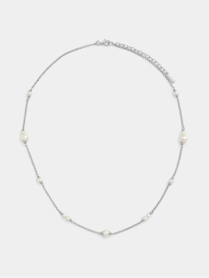 Cheté Sterling Silver Freshwater Pearl Station Necklace