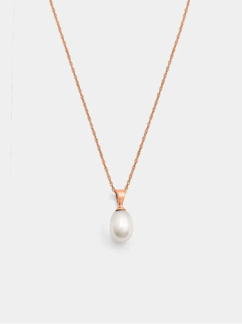 Rose Gold, Pink Oval 7mm Fresh Water Pearl Pendant on a 45cm Chain