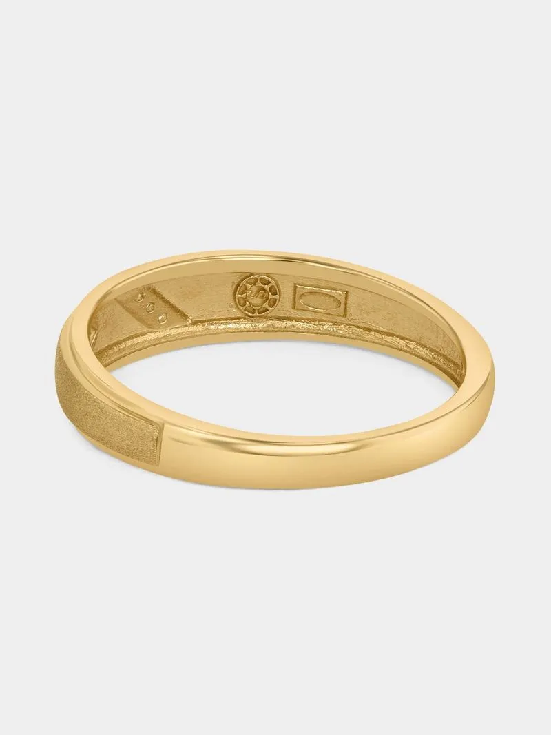 Yellow Gold Earth Grown Diamond Diagonal Pavé Wedding Band