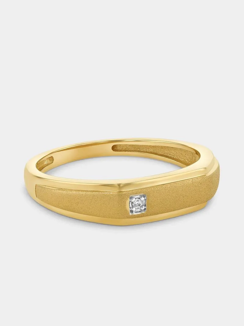 Yellow Gold Earth Grown Diamond Wedding Band