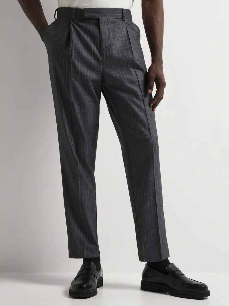 Men's Markham Slim Tapered Pleated Pinstripe Charcoal Trouser