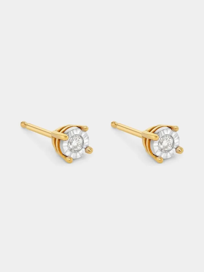 Yellow Gold Diamond Illusion Solitaire Stud Earrings