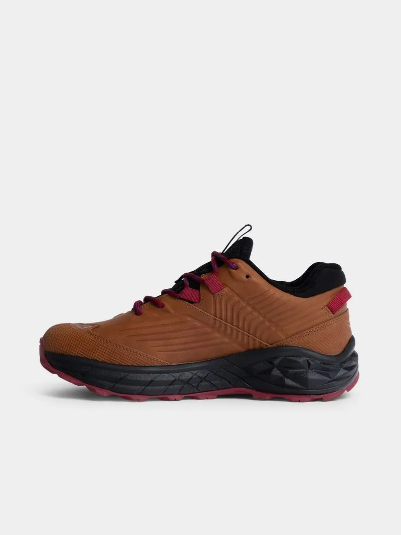 Mens Hi-tec Fuse Trek Low WP Brwon/Red Sneaker