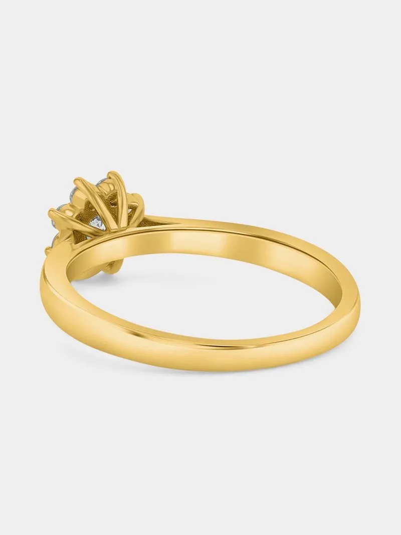 Yellow Gold 0.28ct Lab Grown Diamond Star Ring