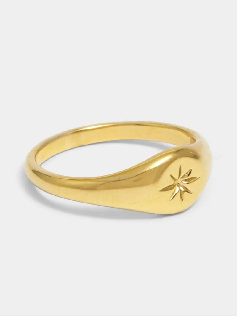 Stainless Steel 18ct Gold Plated Waterproof Star Setting Ring Size P