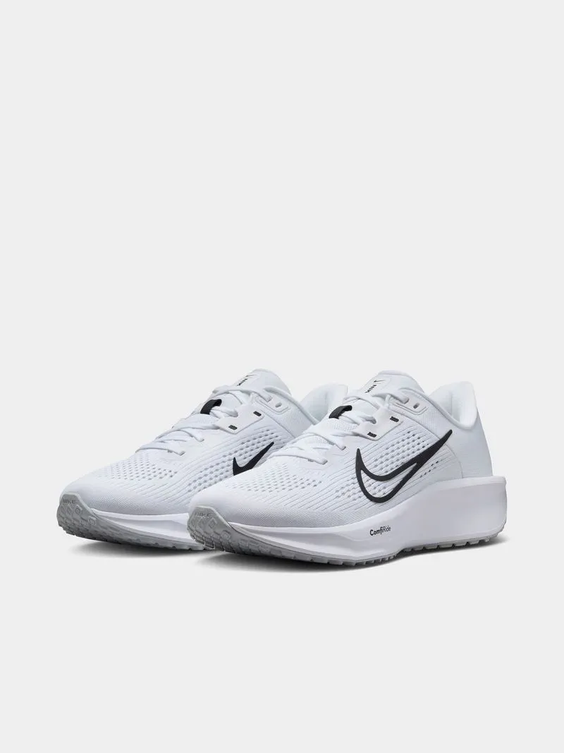 Women's Nike Quest 6 White/Black Running Shoes