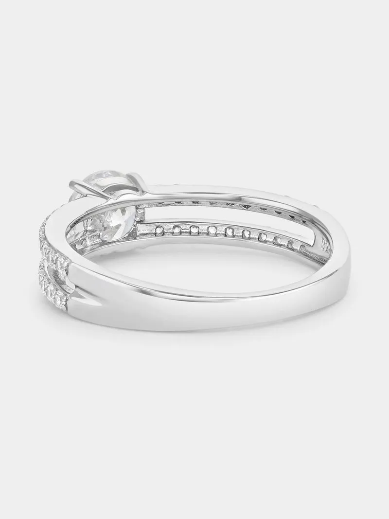 Cheté Sterling Silver Cubic Zirconia Round Solitaire Pavé Ring