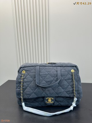 Chanel Bag CC1024