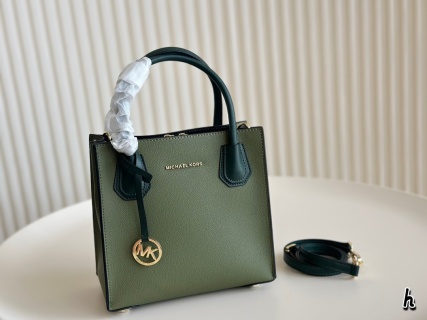 Michael Kors Bag MK667