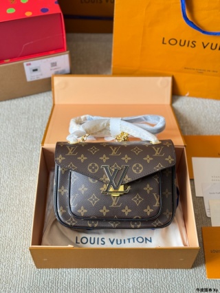 LV Bag LV1336