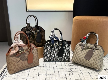Gucci Bag GG1136