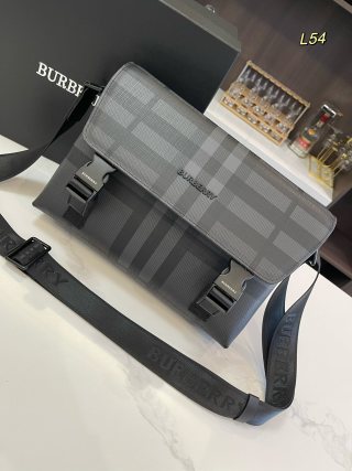 Burberry Bag BUR645