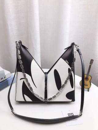 Givenchy Bag GV016