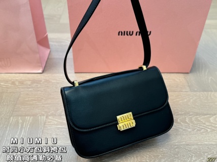 Miu Miu Bag MM1340